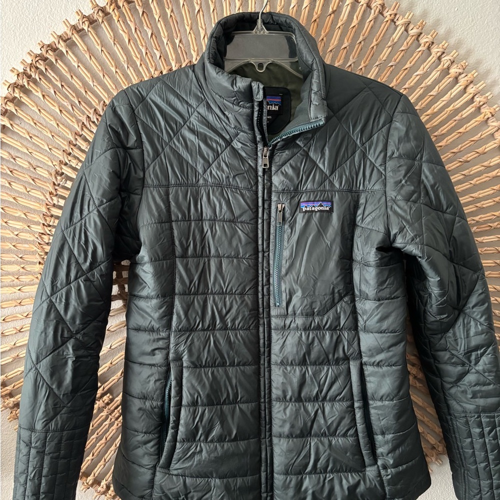 Patagonia Radalie puffer jacket dark green - Picture 8 of 9